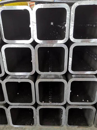 元阳大口径无缝方矩管